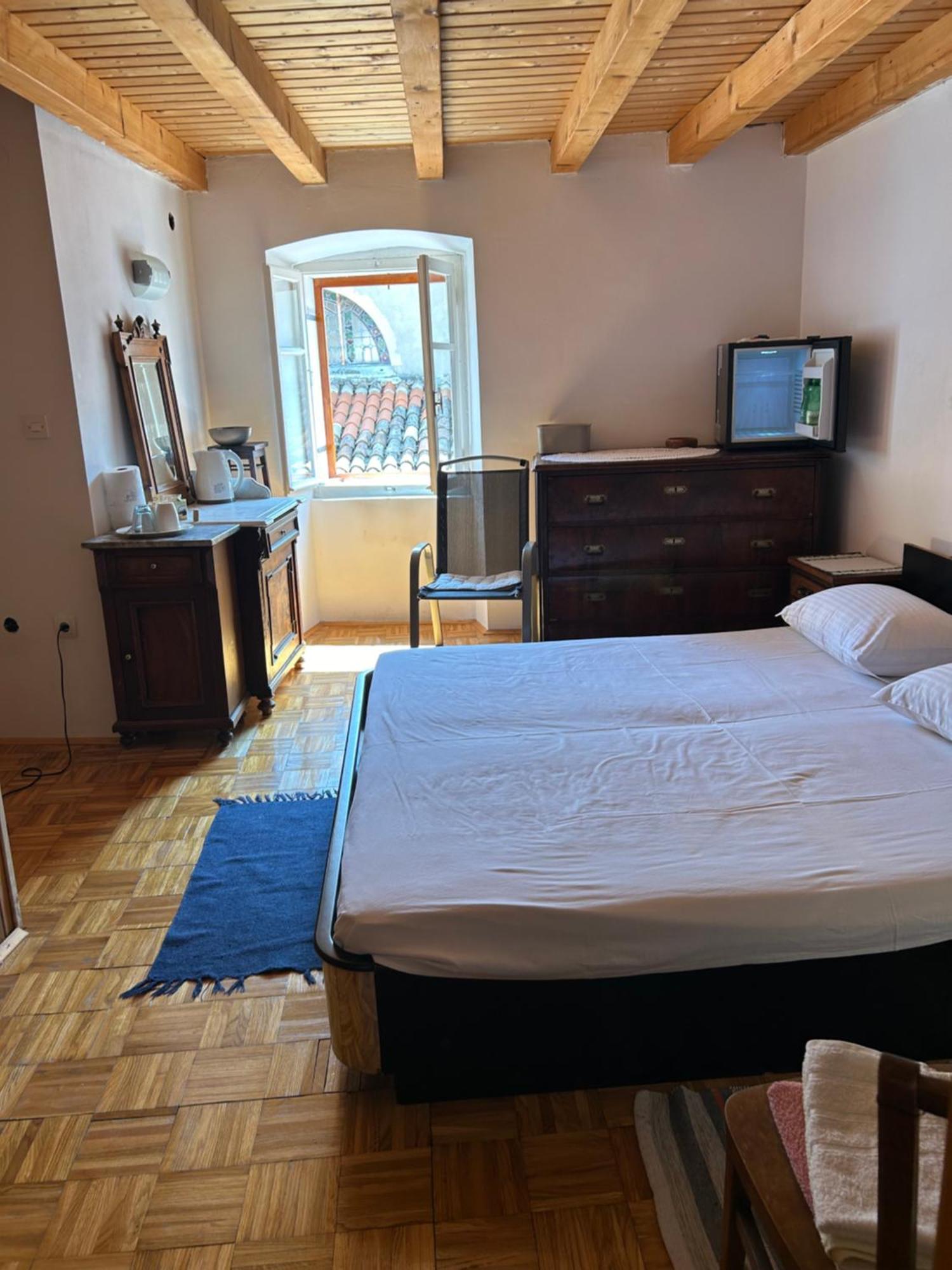 Nice Room - Centar Cres Dış mekan fotoğraf